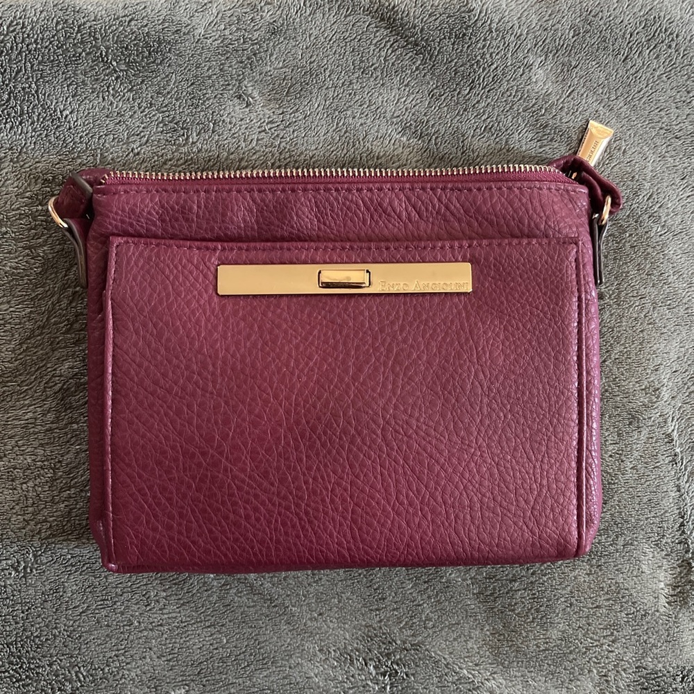 Enzo Angiolini Vintage Burgundy Crossbody Purse